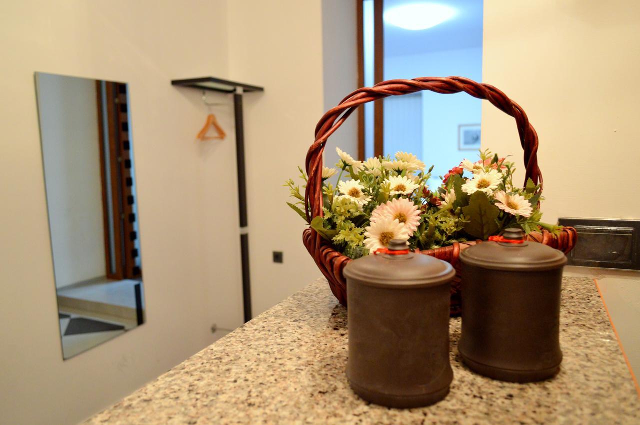 Deluxe Apartment Tbilisi Bagian luar foto